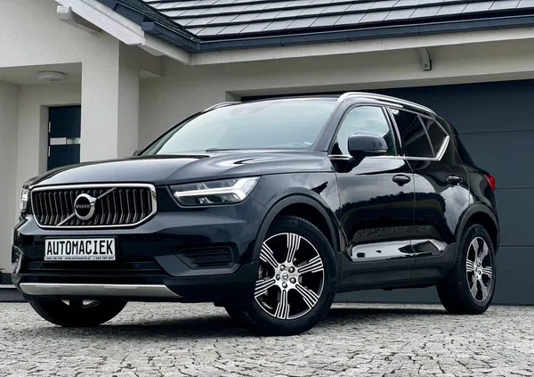 volvo xc 40 Volvo XC 40 cena 109900 przebieg: 140000, rok produkcji 2019 z Poniatowa